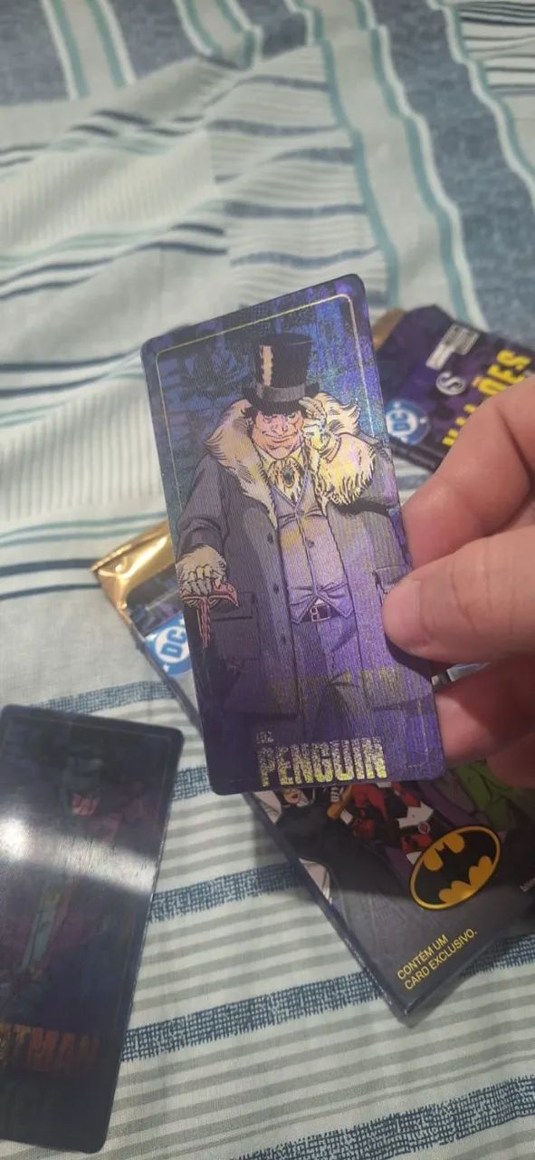 Cards vilões DC Cacau Show (Pinguim e Charada) - Foto 2