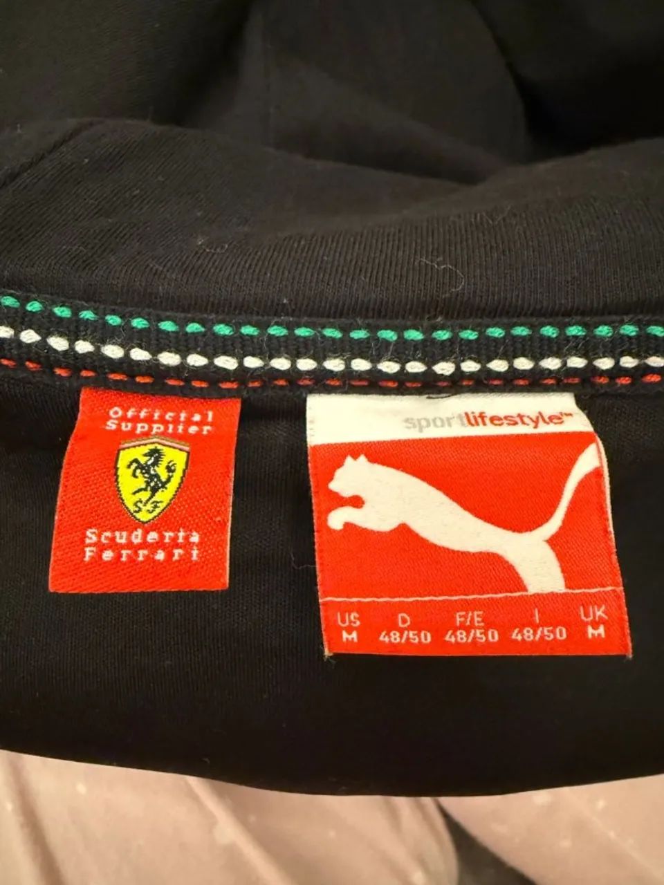 jaqueta puma ferrari preta - Foto 3