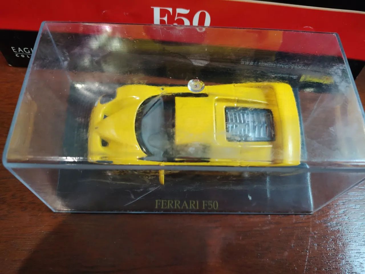 Carrinho coleção Ferrari F50 - Foto 3