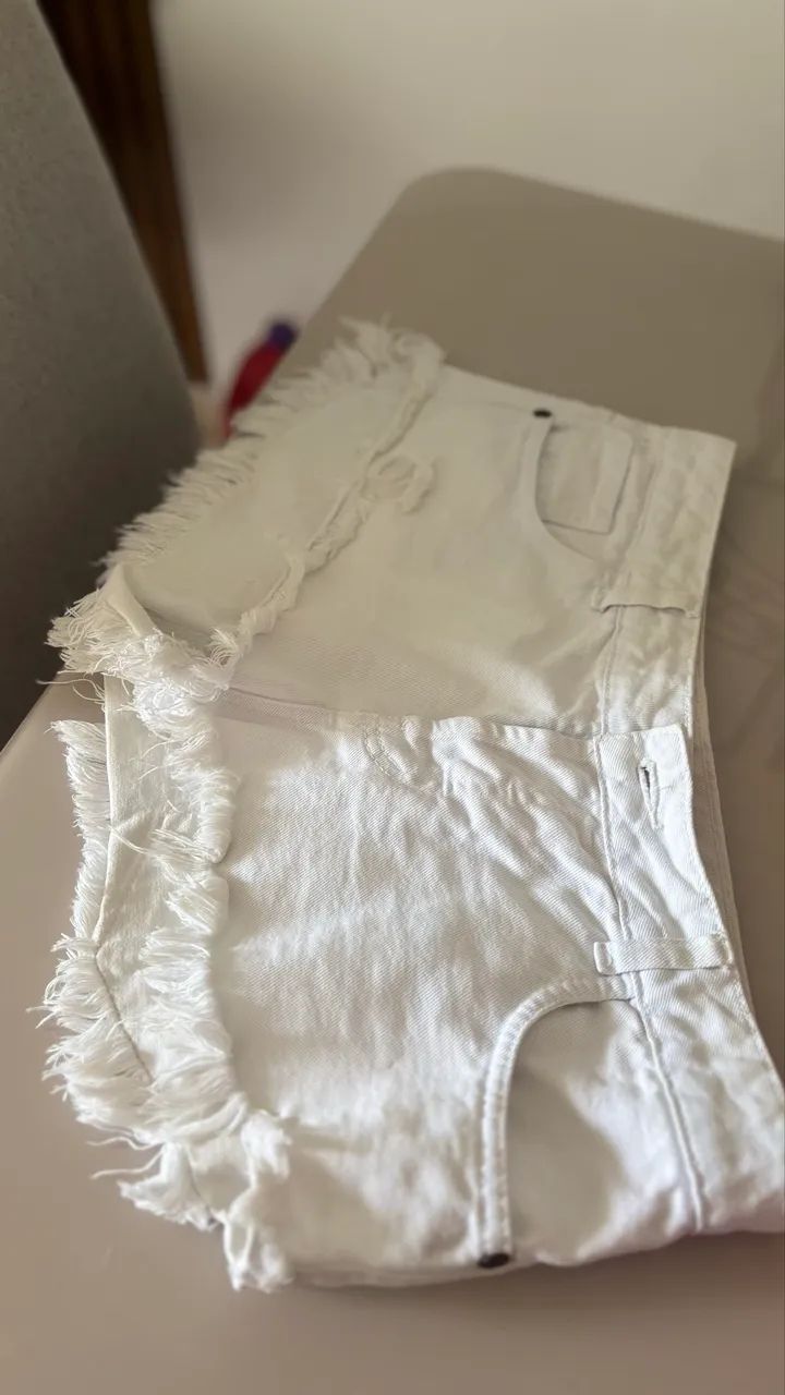 Short branco farm original 