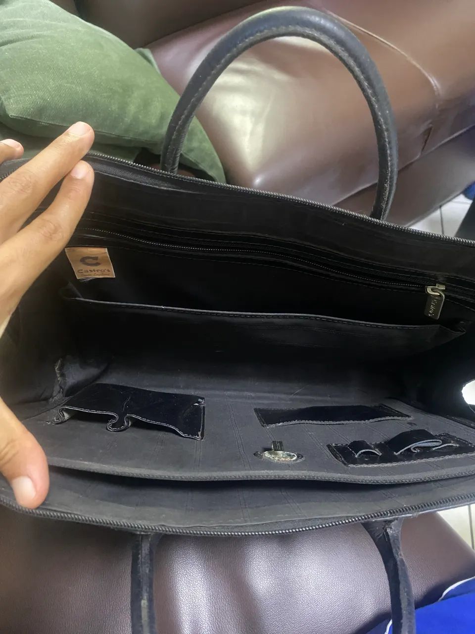 Bolsa feminina Castro couro legítimo  - Foto 4