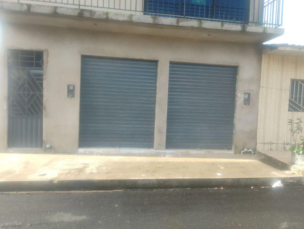 Aluga-se ponto comercial 