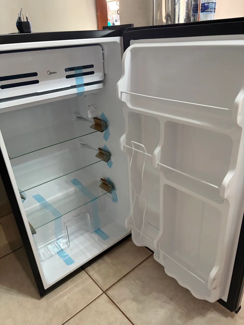 Vendo Frigobar e Cama Casal - Foto 4