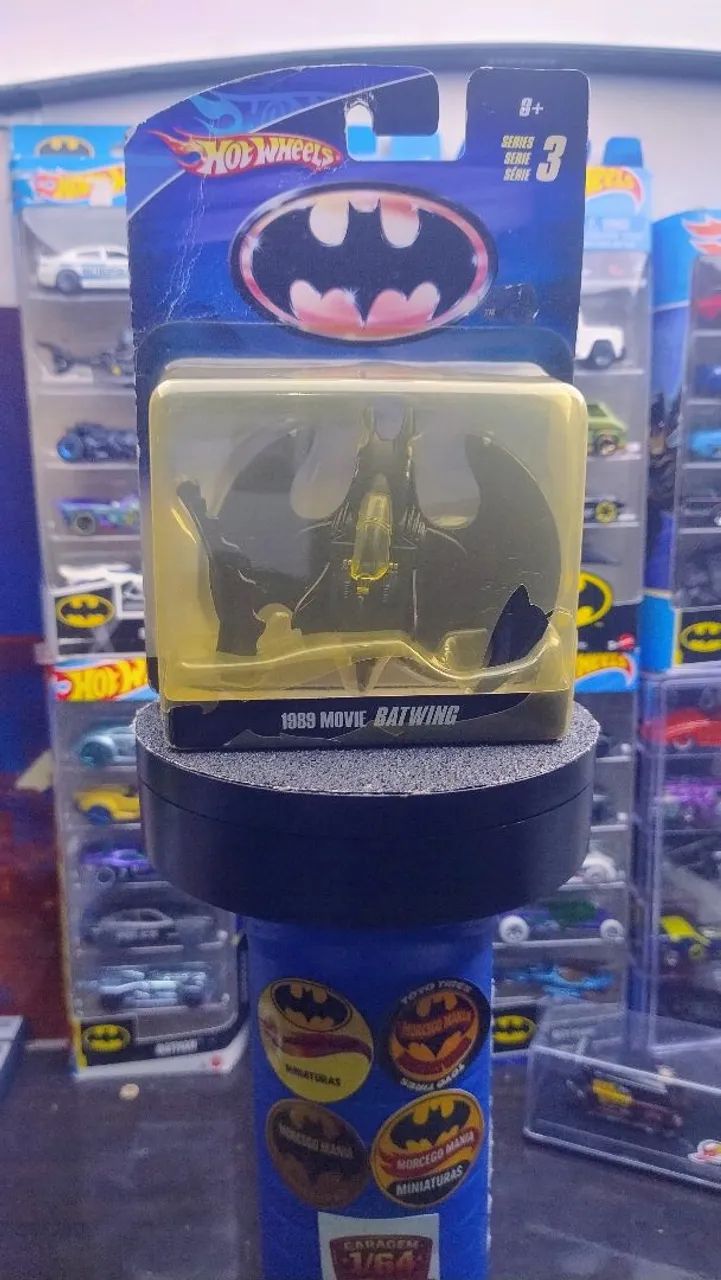 Hotwheels 1/64 Batwing Batman 