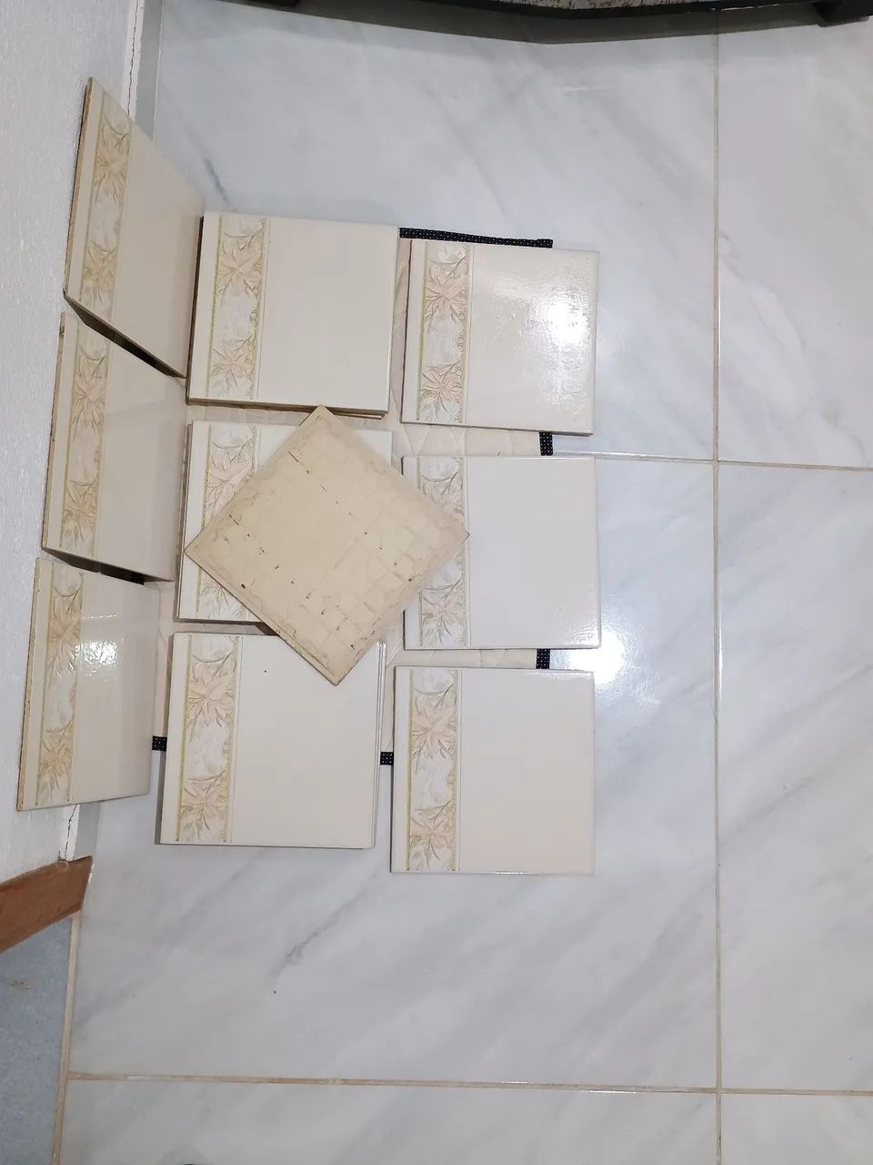 Lote de azulejos novos relíquias. - Foto 3
