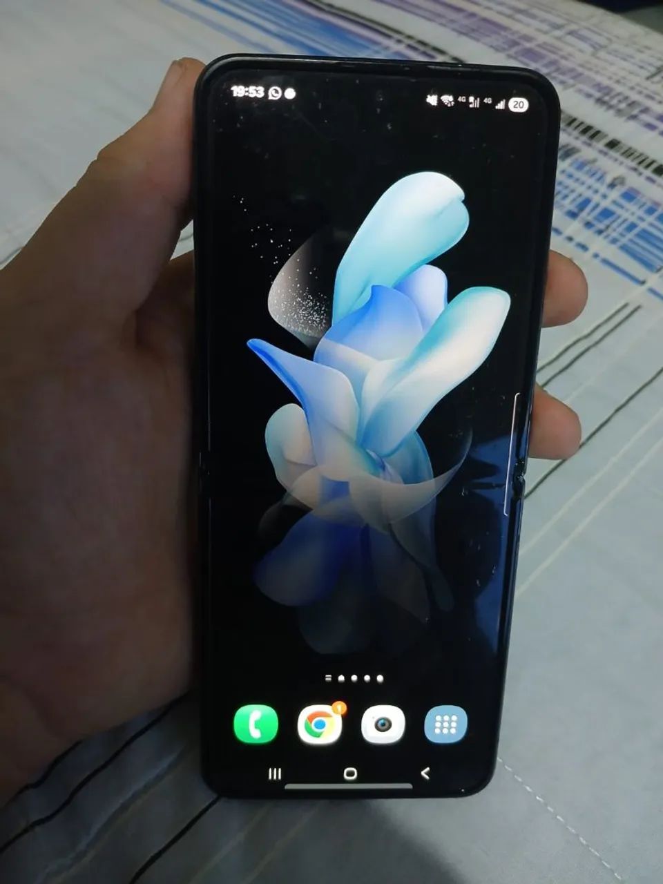 Samsung galaxy flip 4 - Foto 2
