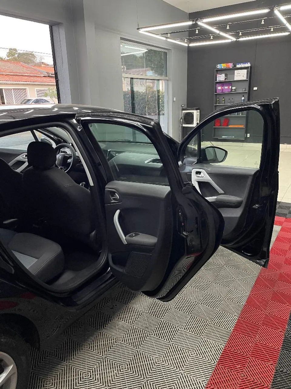 Peugeot 208 Active/active Pack 1.5 Flex 8V 5P 2015 - Foto 3