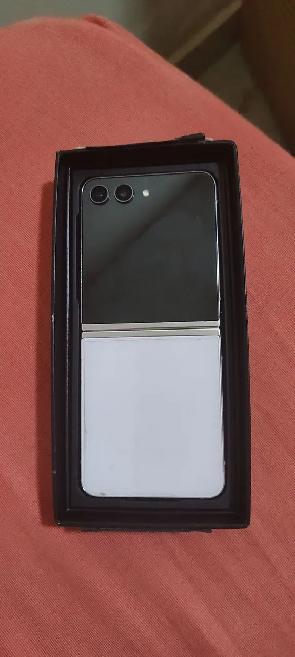 Z Flip 5 snapdragon 8 gen 2 