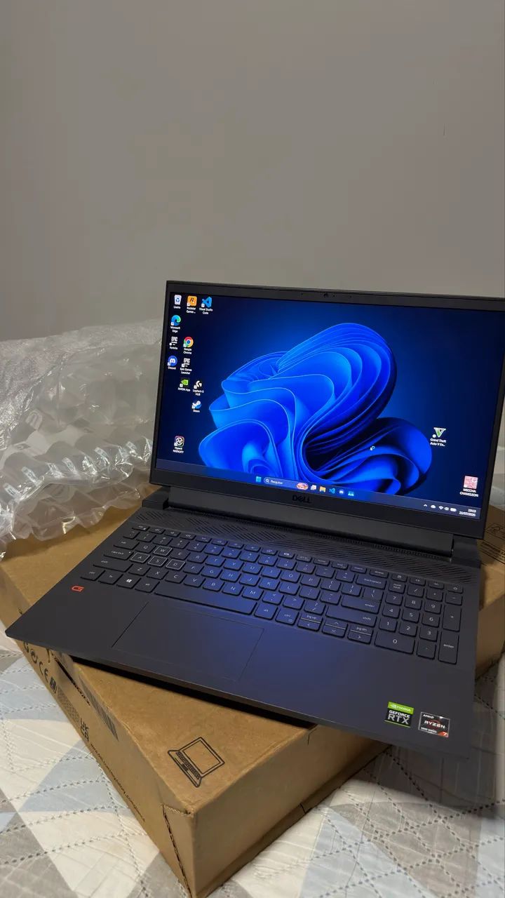 Dell G15 AMD ryzen 7 RTX 3060 16GB 