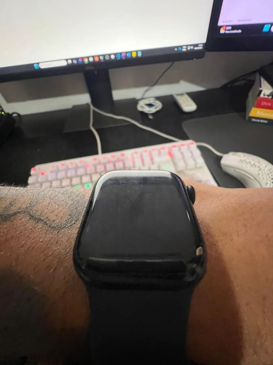 Apple Watch Series 7 41mm GPS + Cellular - Foto 2