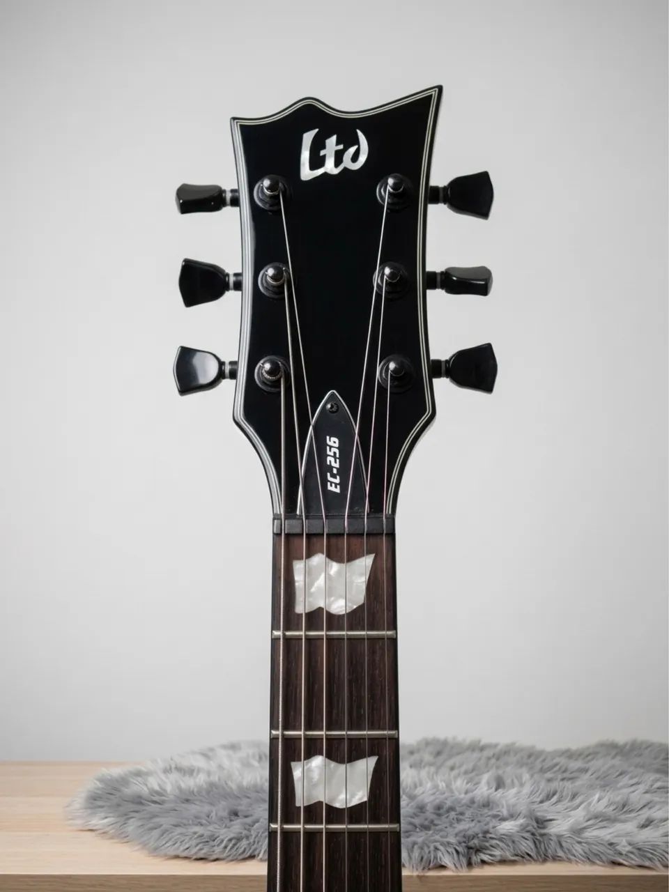 Guitarra les paul ltd - Foto 2