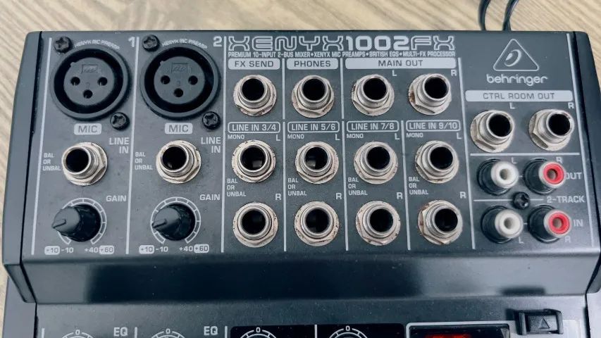 Mesa de Som Behringer 1002fx Xenyx - Foto 3
