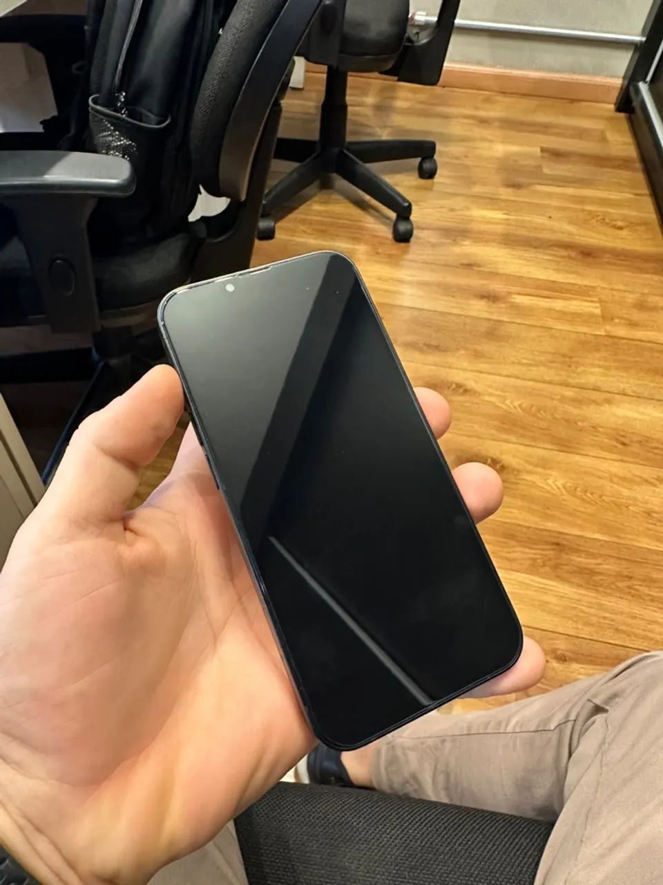 Iphone 16e 128Gb - Foto 2