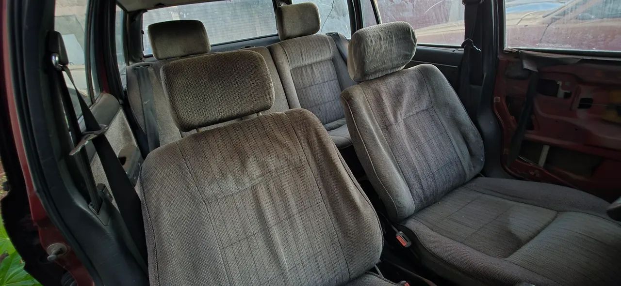 Raro jogo bancos antigos VW Santana Quantum GLS quadrada originais ótimo estado rebatível