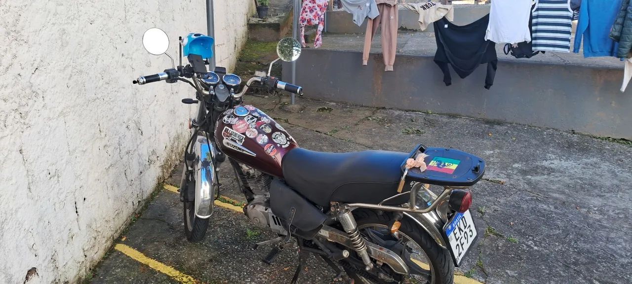 Suzuki Intruder 125