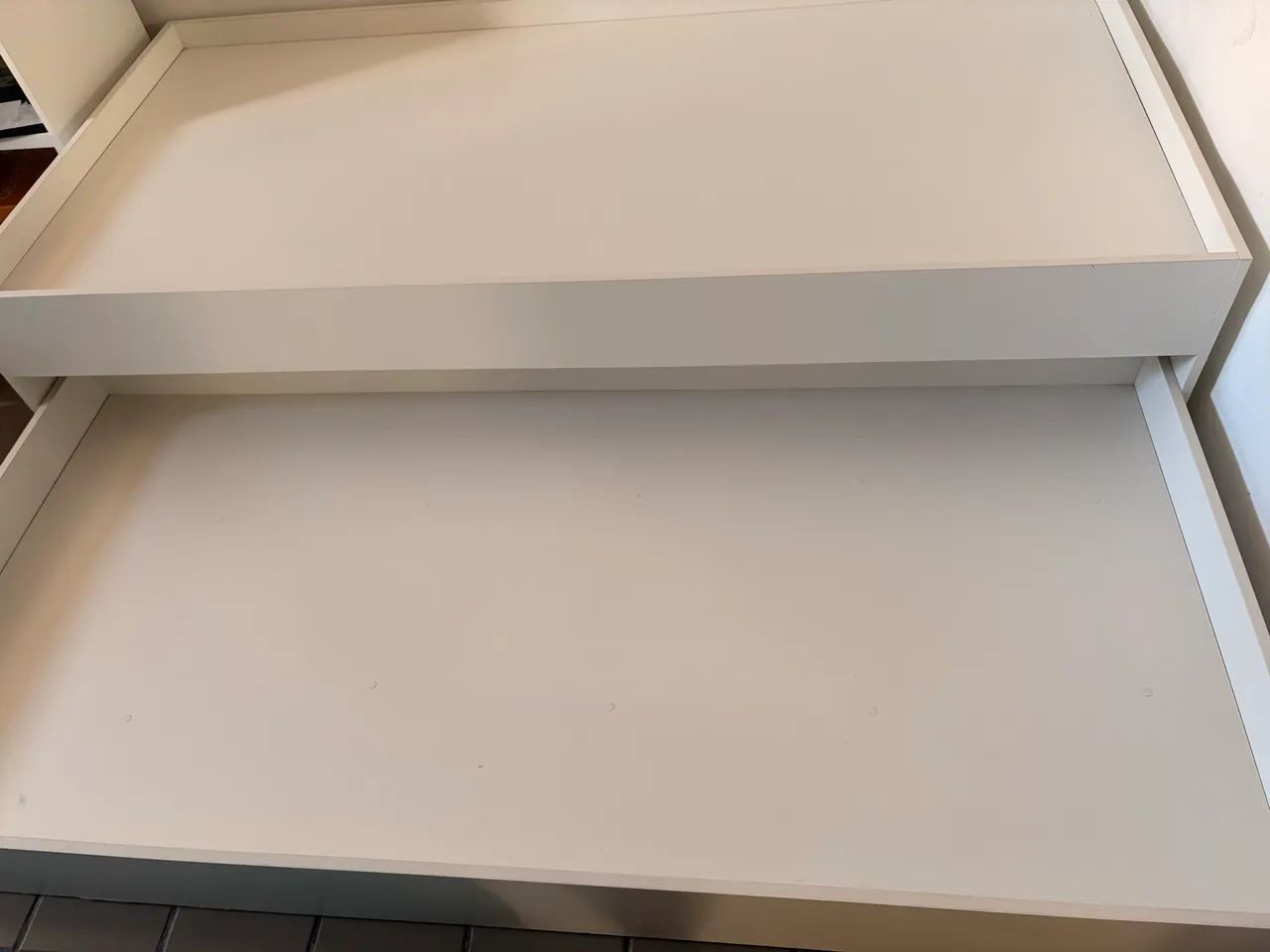 Vende-se Base para Cama de Solteiro com Cama Auxiliar - Foto 4