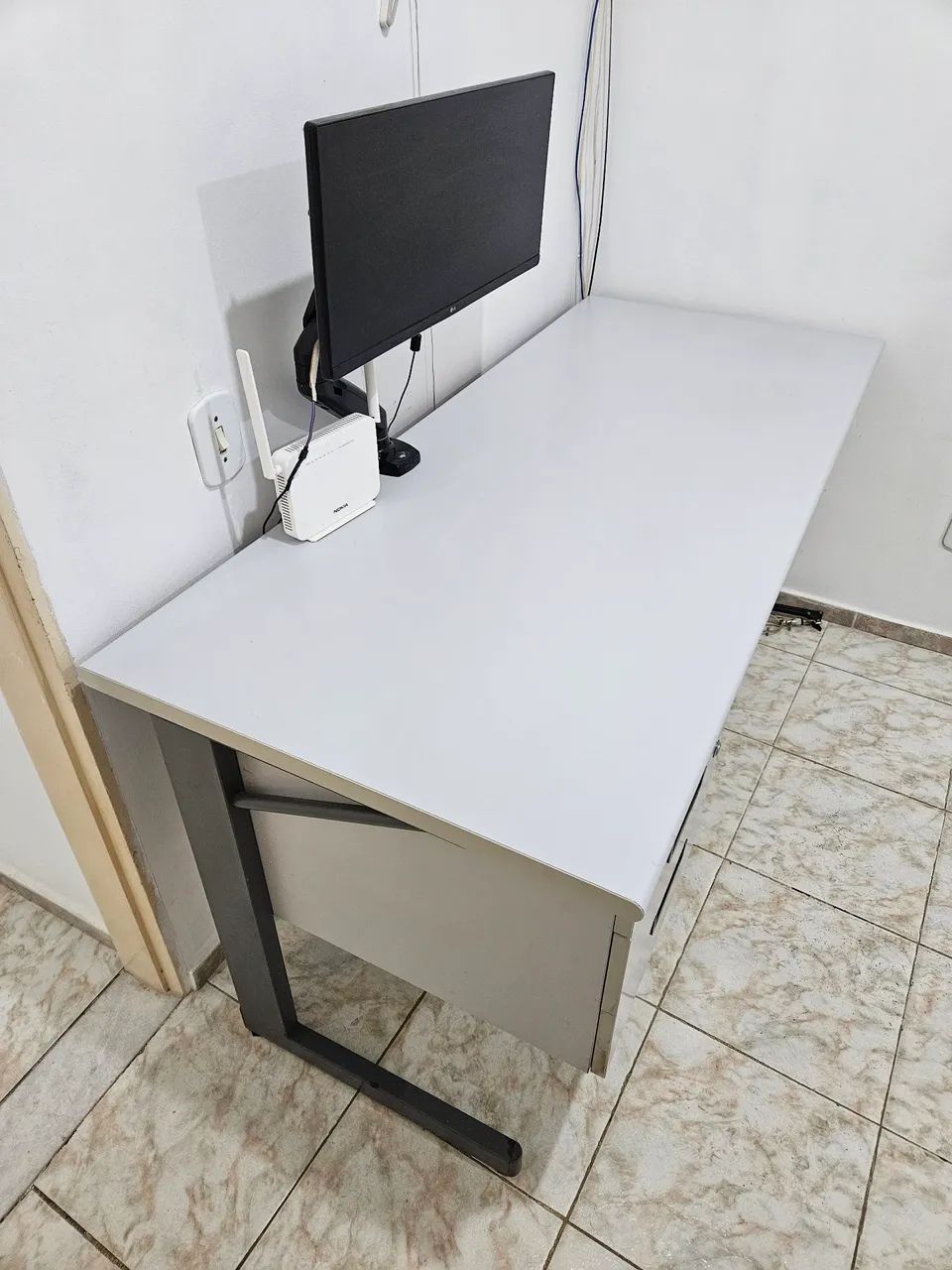 Mesa de escritório premium - Foto 2
