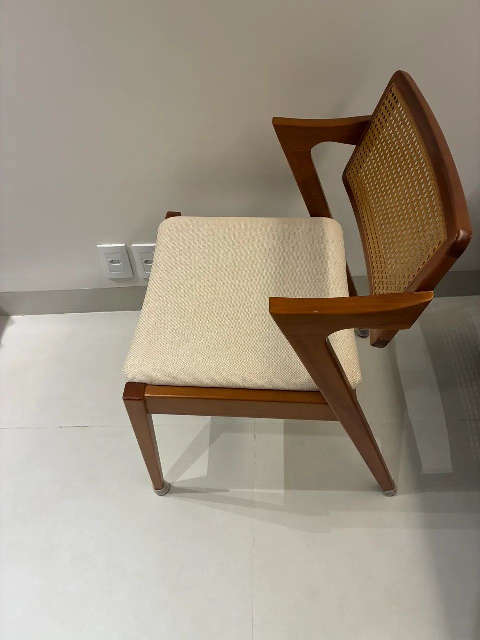 Conjunto cadeiras Jantar - Madeira nobre