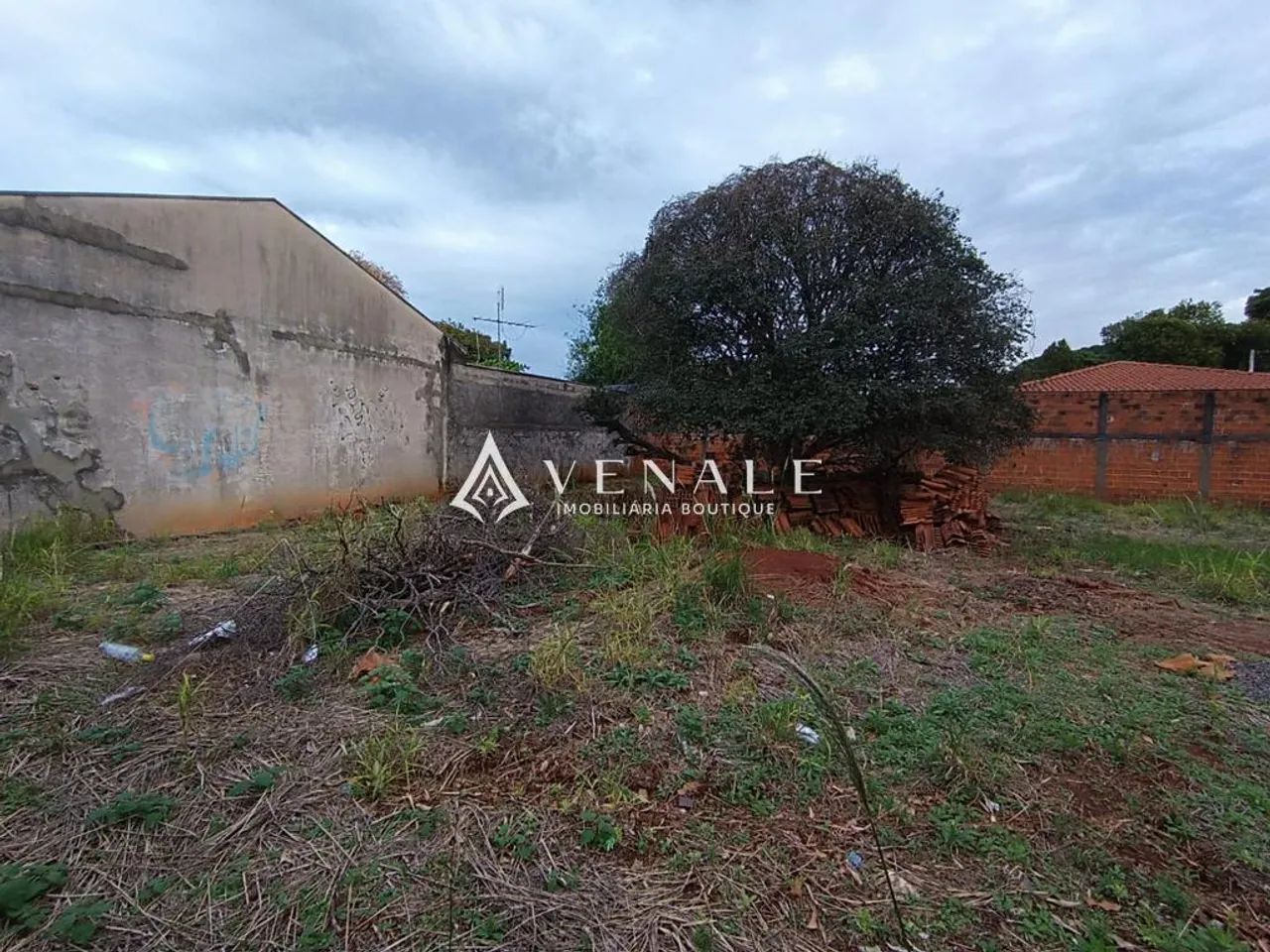 Terreno à venda em Maringá, Jardim Vitória, com 435.78 m² - Foto 2