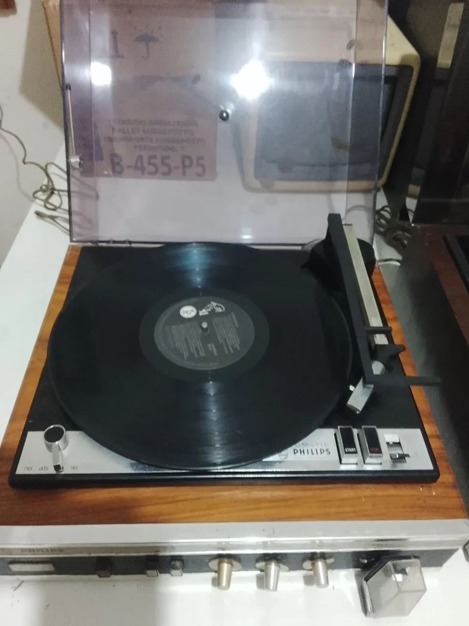  Lote 2 Rádio/vitrola Philips  - Foto 2
