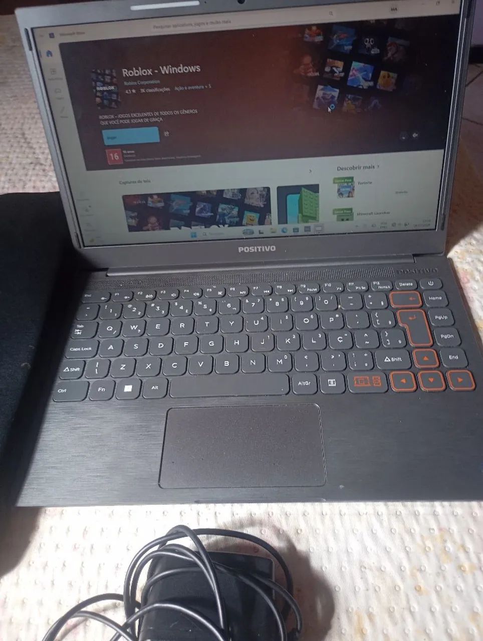 Notebook  - Foto 2