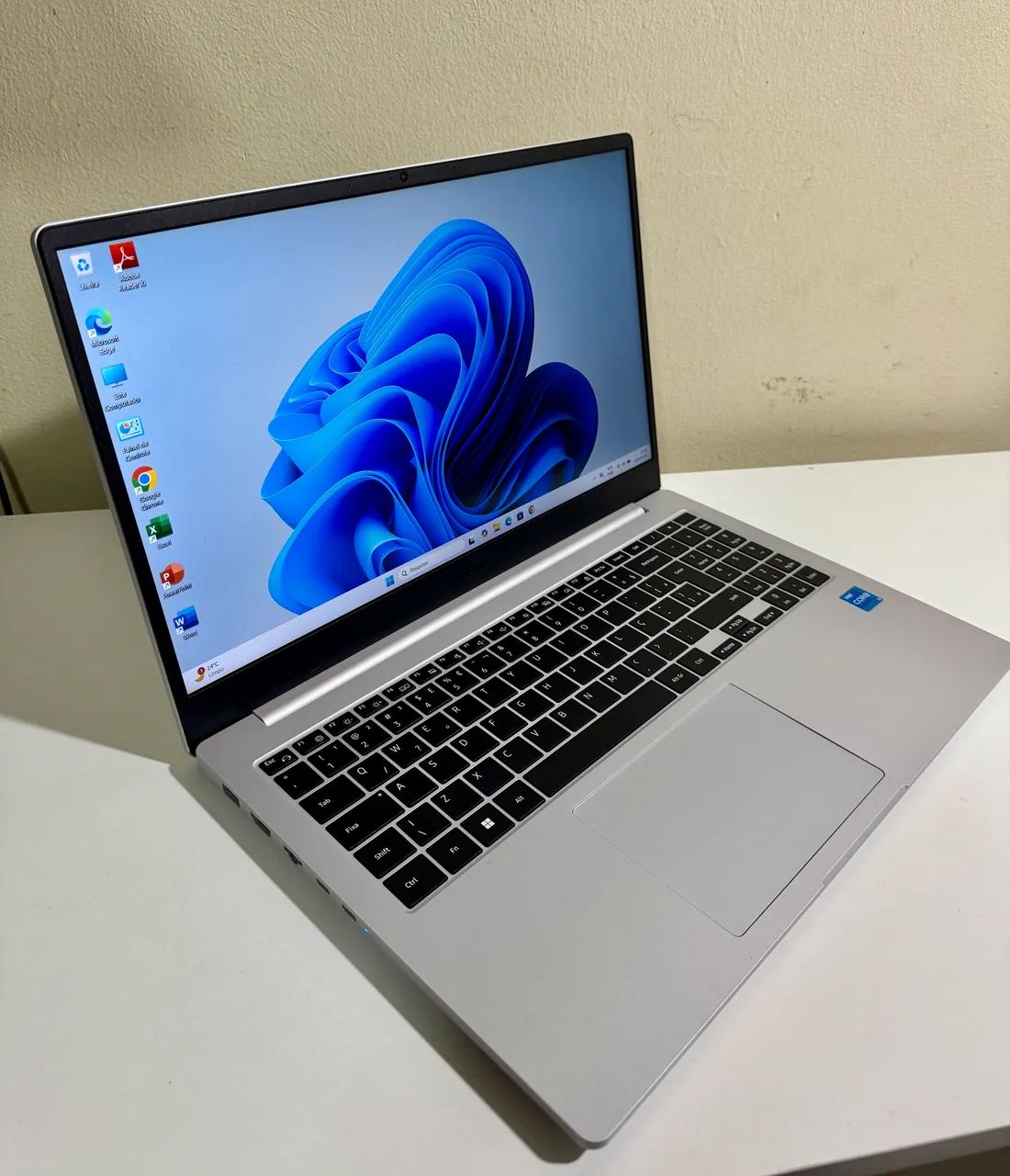 GALAXY BOOK 2 SILVER - Foto 3