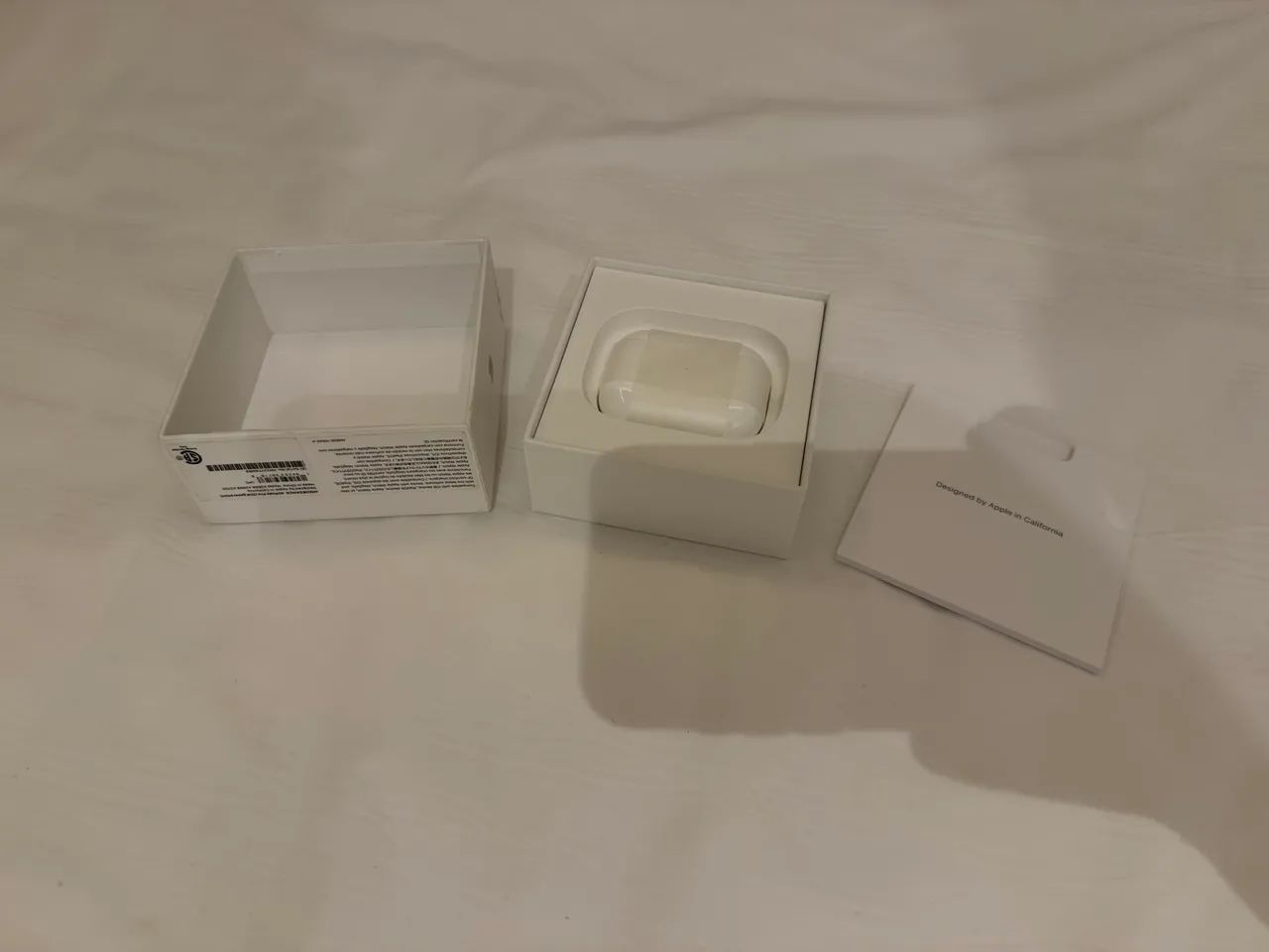 Apple Air Pods Pro 2 - Conector Lightning - Foto 2