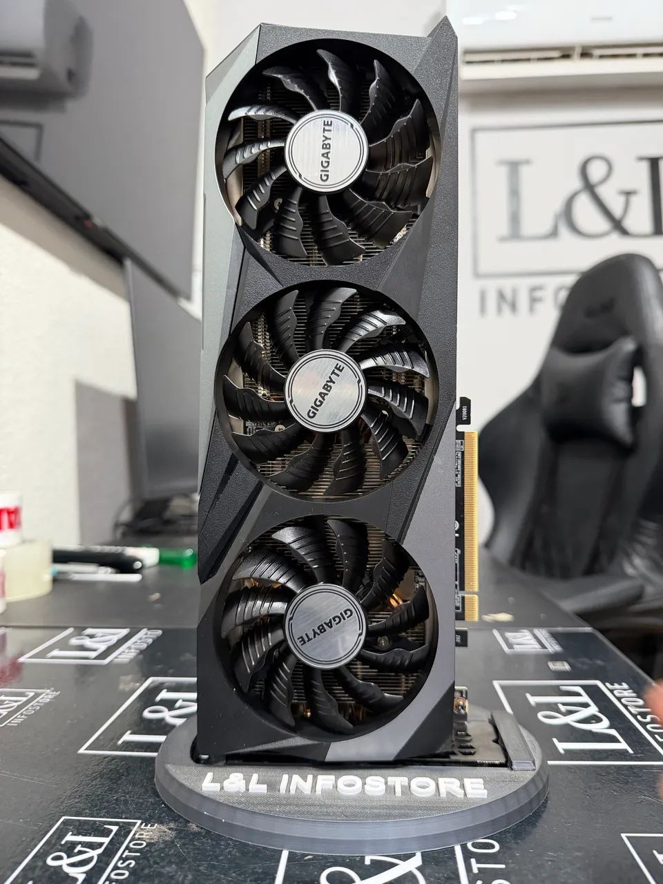 RTX 3070 8GB GIGABYTE GAMING OC - Foto 4