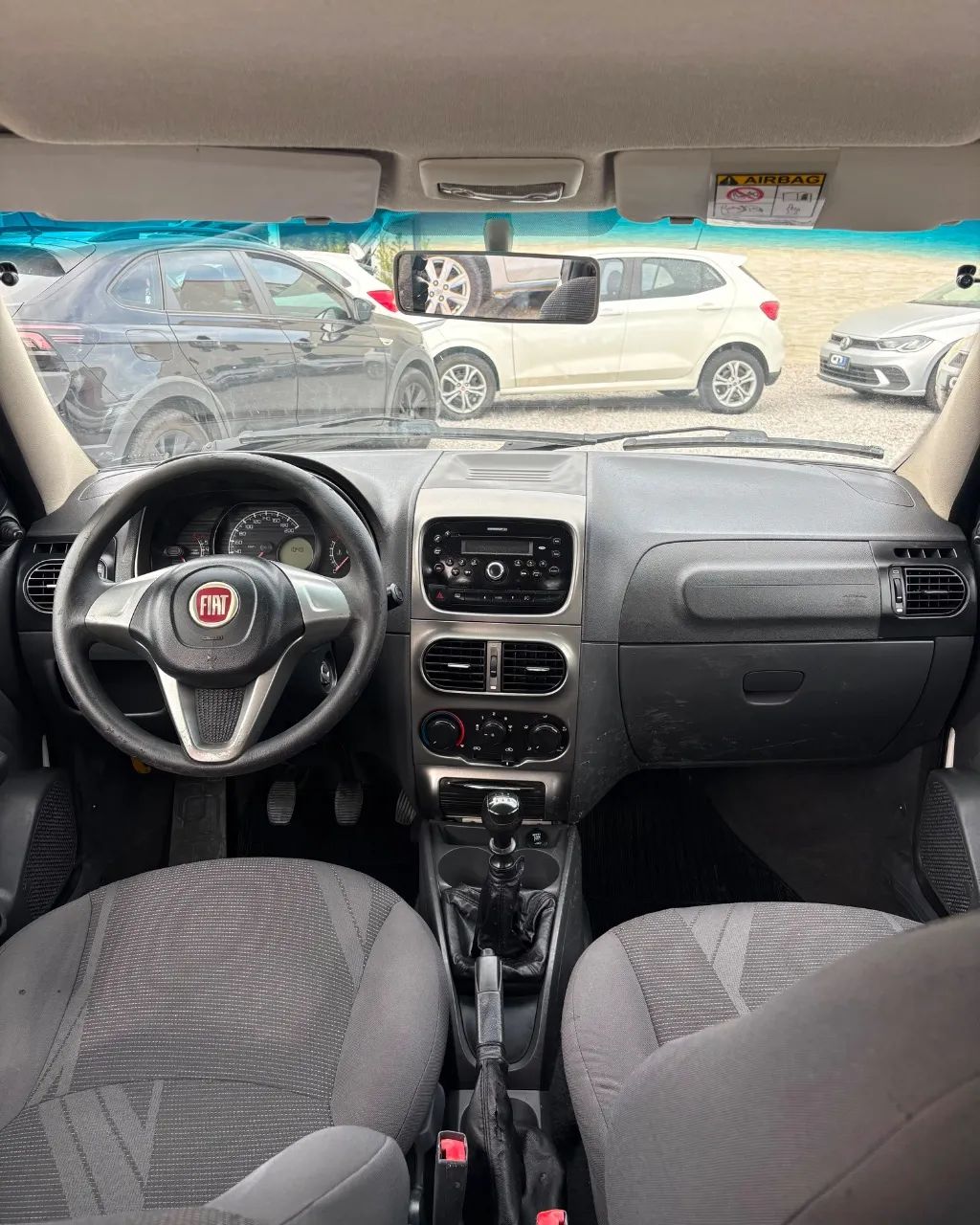 Fiat Palio Week. Attractive 1.4 Fire Flex 8V 2018 - Foto 5