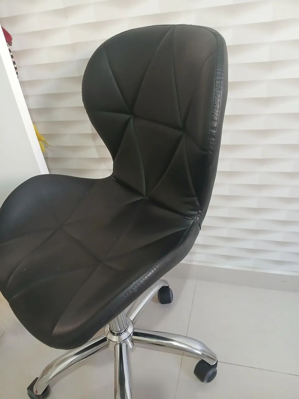 Cadeira de escrivaninha  - Foto 2