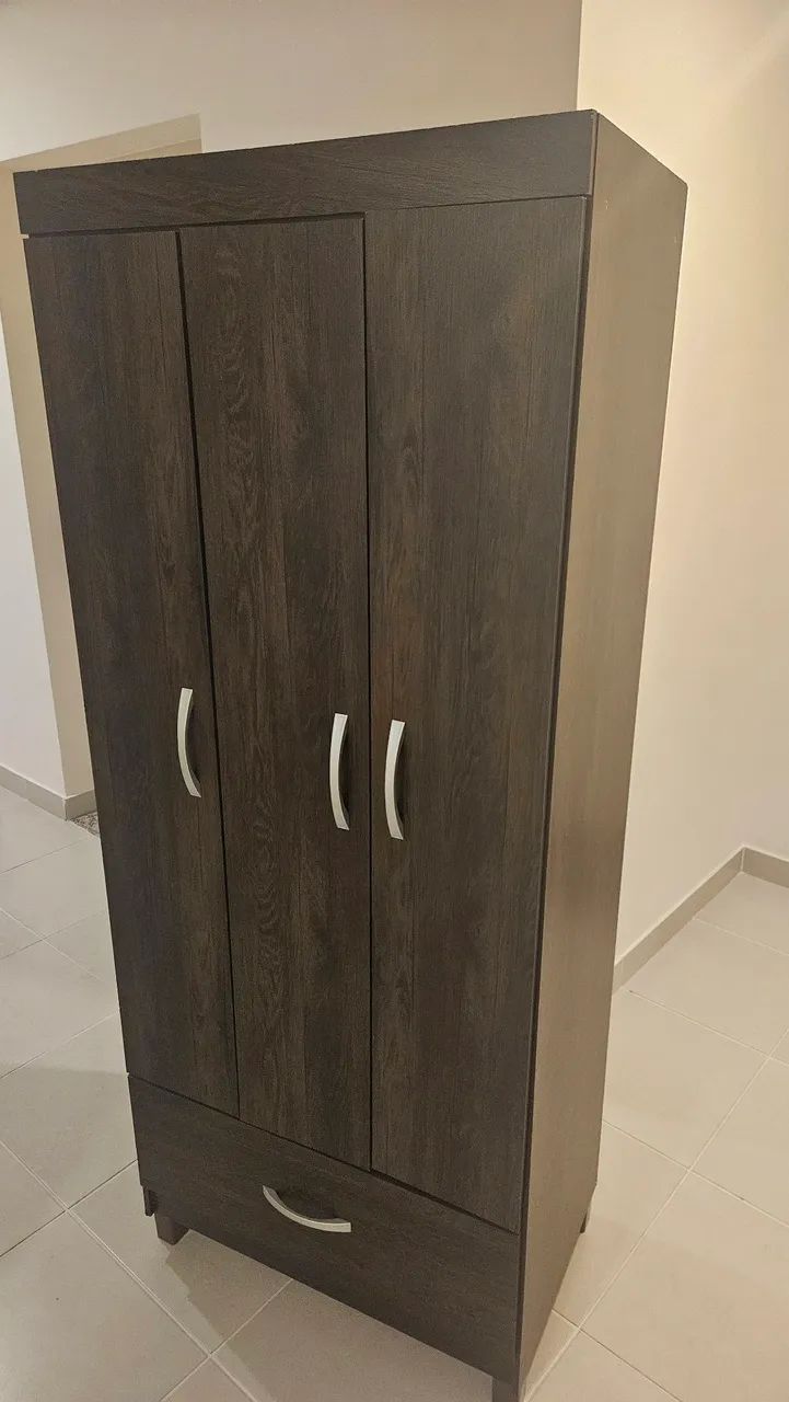 Armário Solteiro em MDF
