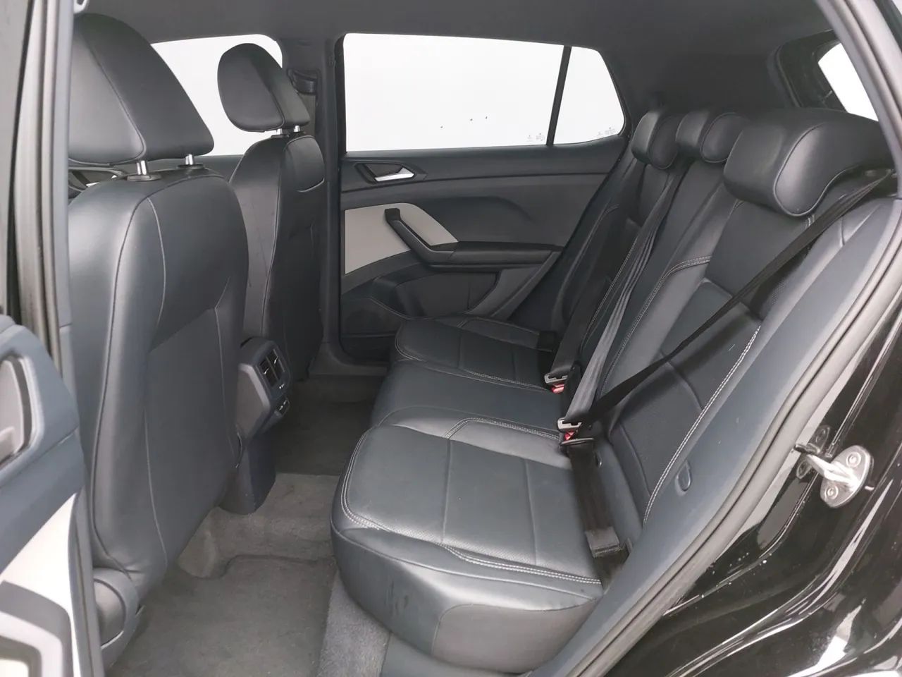 Volkswagen T-Cross Highline 1.4 TSI Flex 16V 5P AUT, foto 17 de 18