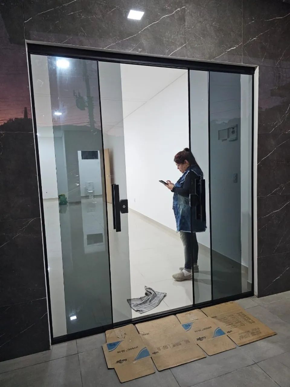 Sala Comercial Seminueva Terrea Padrao Av. Gualberto Soraes - Foto 4
