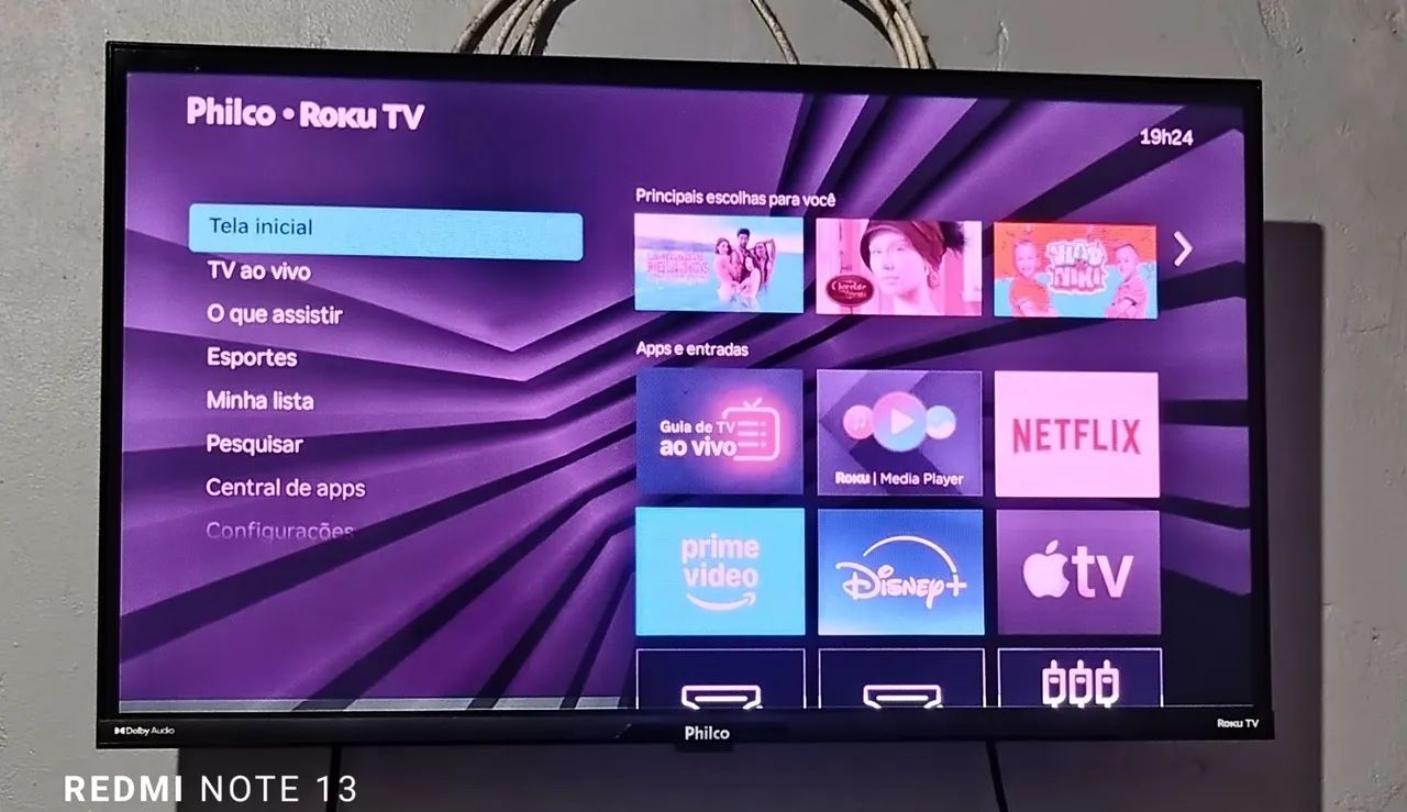 Tv smart Philco 32 com defeito na imagem 