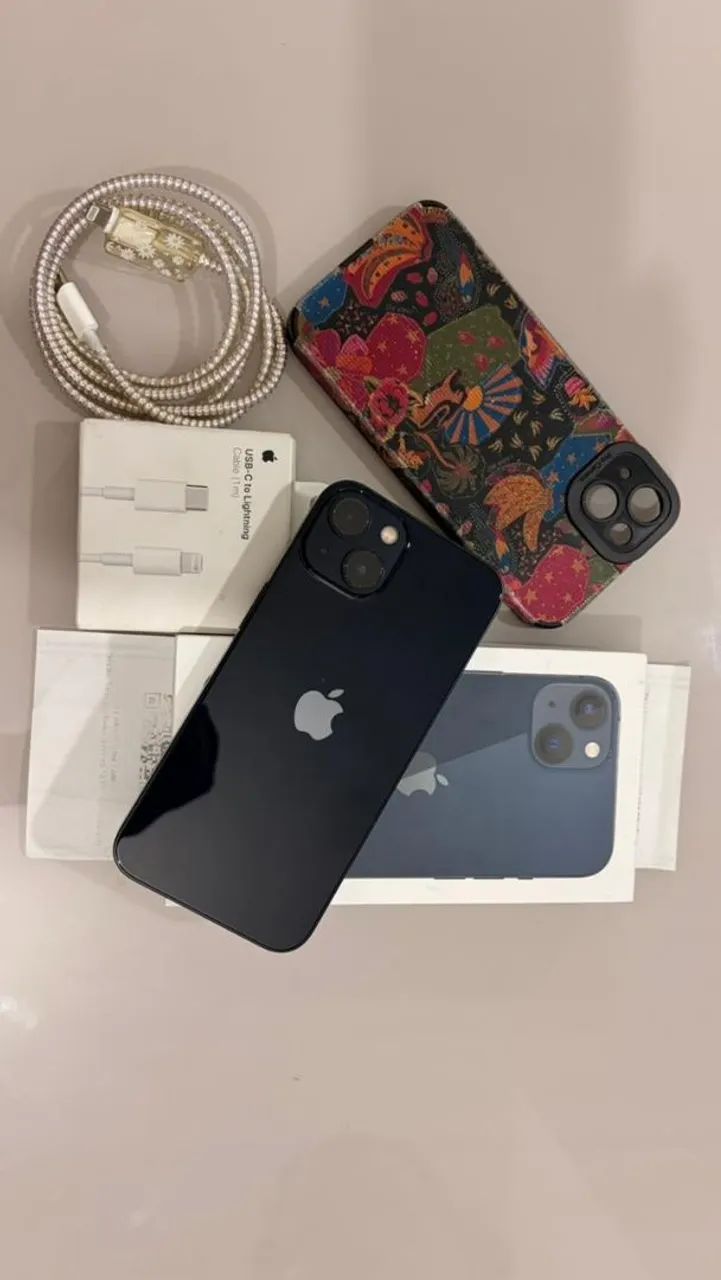iPhone 13 256GB muito conservado - Celulares e Smartphones