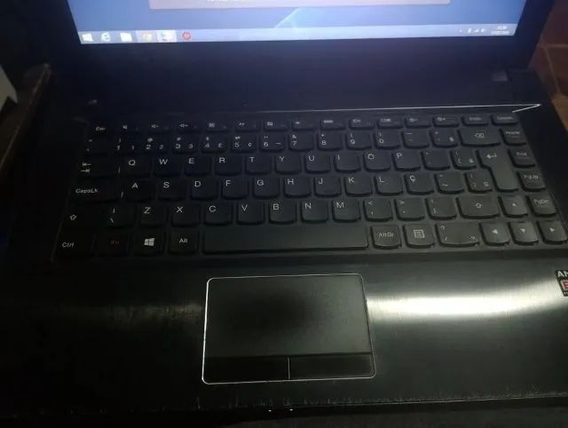 Vendo Notebook Lenovo - Foto 2