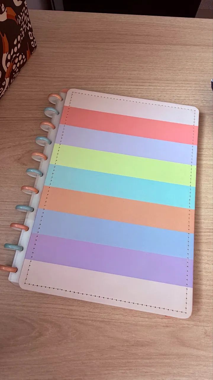 Caderno inteligente arco íris pastel grande
