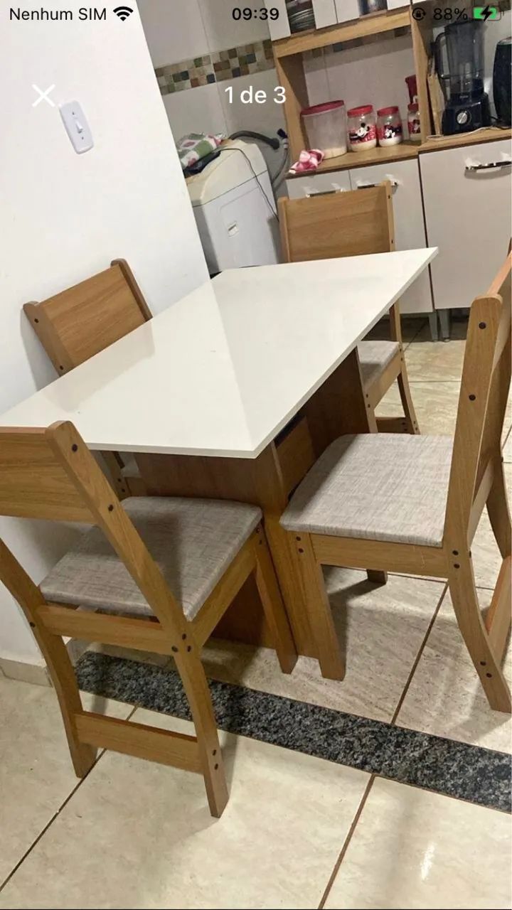 Mesa Eliza 
