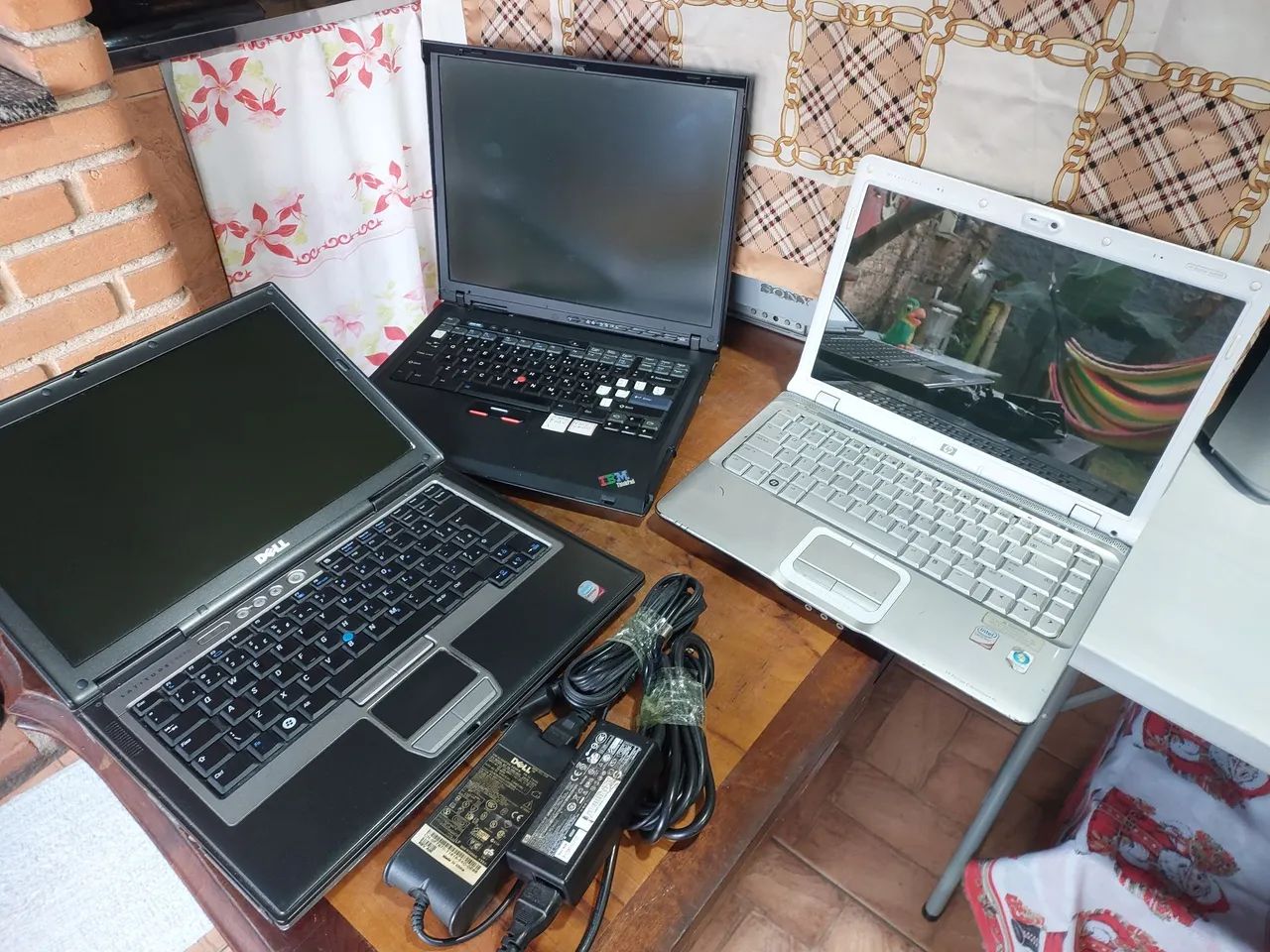 Lote sucata 3 notebooks Dell Hp IBM ( sem garantias e devoluções).