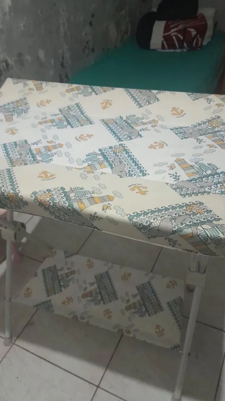 Trocador de bb e brinde