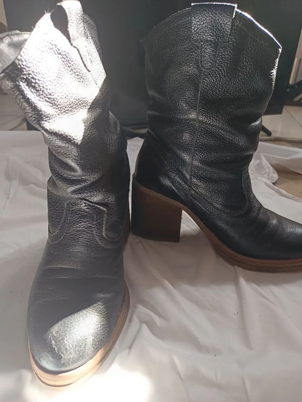 Bota de couro - usada! - Foto 2