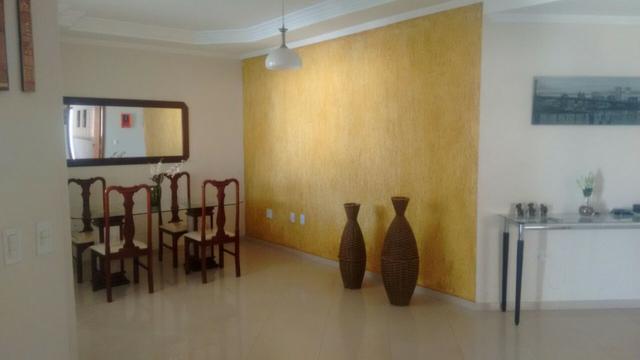 Lote com 800M² casa com 4 quartos quintal na frente e fundos com piscina churrasqueira - Foto 3