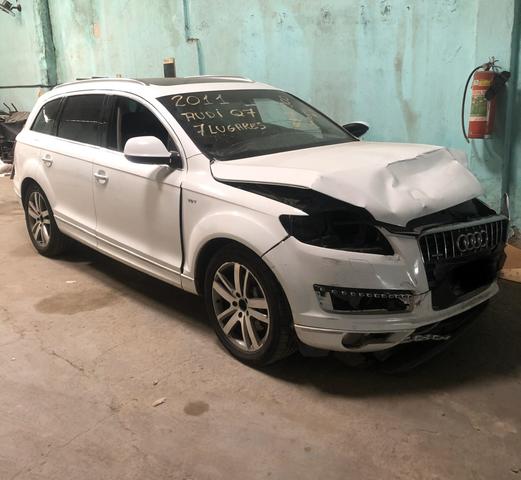 AUDI Q7 V6 2011 - Batido