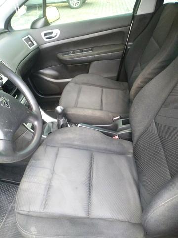 Vendo Peugeot 307 / 2010 Extra - Foto 10