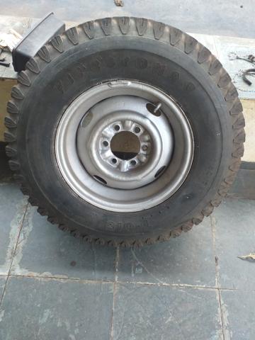 Roda e pneu - Foto 4