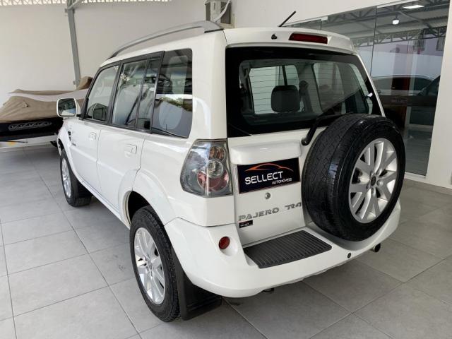 Pajero TR4 2.0 Flex 16V 4x4 Aut. - 2012 - Foto 6