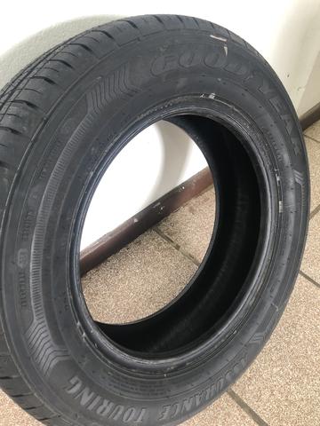 Pneu GoodYear 185/65R14 NOVO - Foto 2