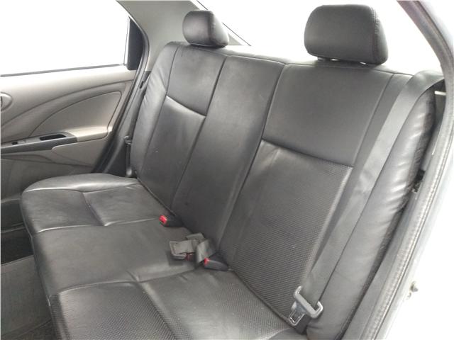 Toyota Etios 1.5 xs sedan 16v flex 4p manual - Foto 11