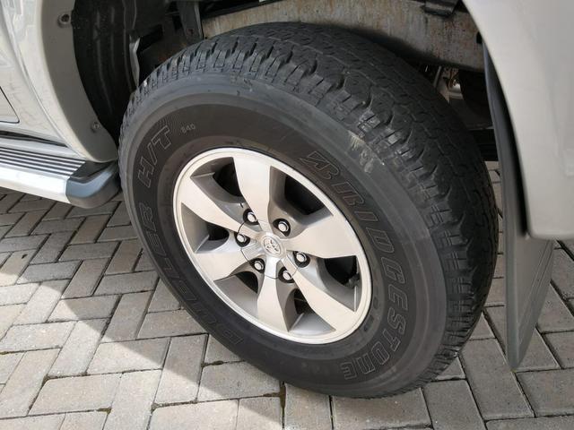 Toyota Hilux CD SR 2.7 WTi 2010 GASOLINA - Foto 11