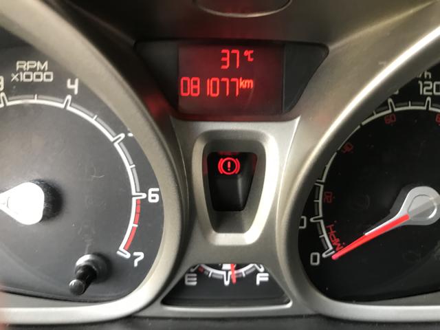 New Fiesta Sedan 1.6 Manual 2011 - Foto 9